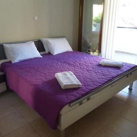Anesis Apartments Agia Marina  Ngoại thất bức ảnh